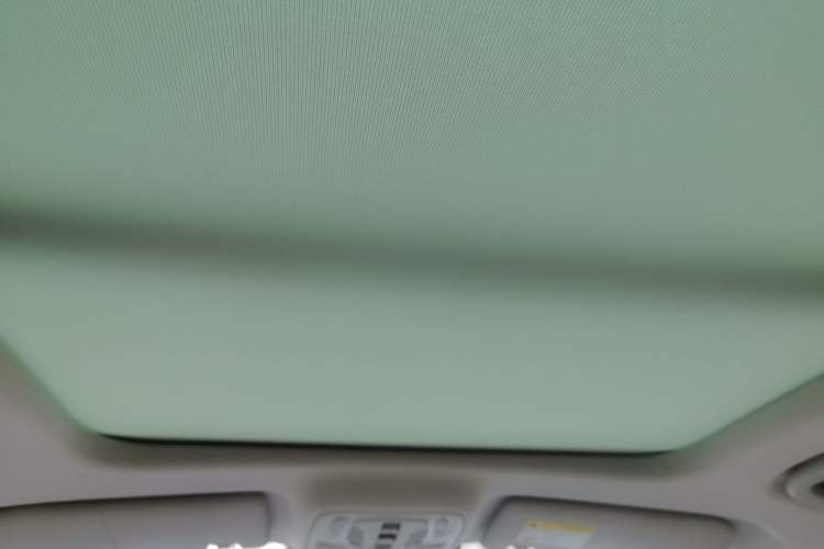 Used Roewe Jing 2022 2.0T Blue Whale Edition Headliner