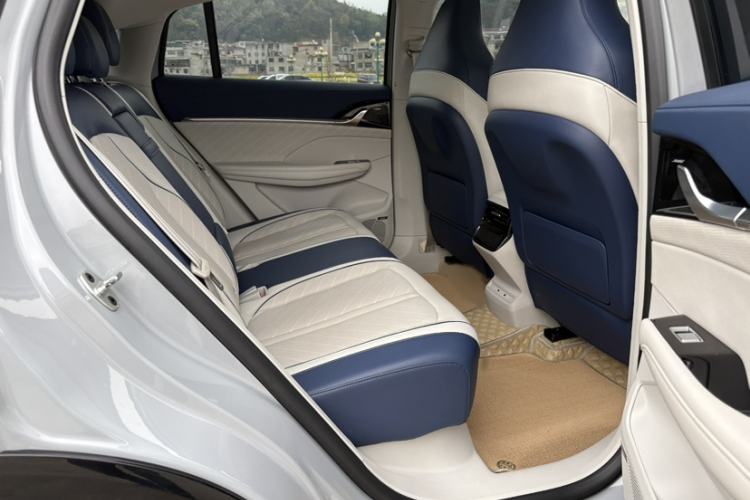 Used Roewe Jing 2022 2.0T Blue Whale Edition Interior 1