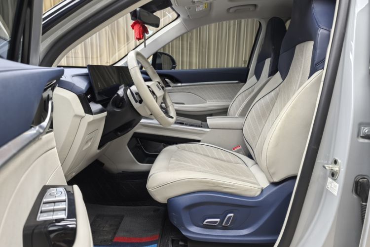 Used Roewe Jing 2022 2.0T Blue Whale Edition Interior 1