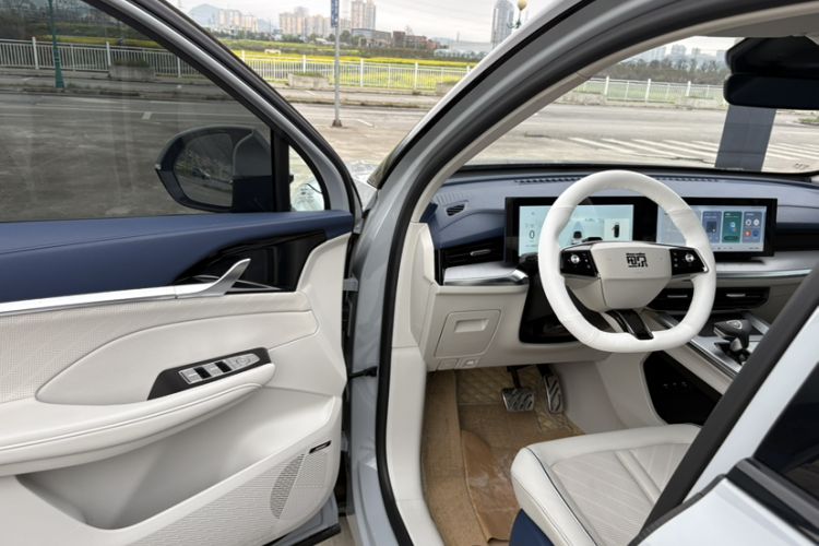 Used Roewe Jing 2022 2.0T Blue Whale Edition Interior 14