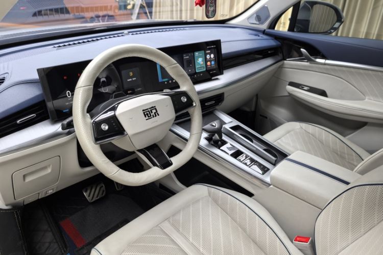 Used Roewe Jing 2022 2.0T Blue Whale Edition Interior 4