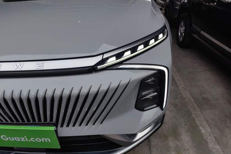 Used Roewe Jing 2022 2.0T Blue Whale Edition Left Front Headlight