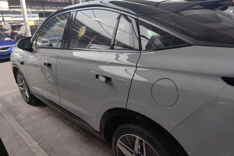 Used Roewe Jing 2022 2.0T Blue Whale Edition Left Side