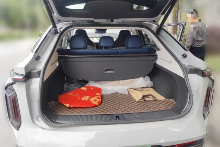 Used Roewe Jing 2022 2.0T Blue Whale Edition Trunk