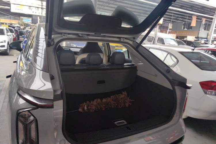 Used Roewe Jing 2022 2.0T Blue Whale Edition Trunk