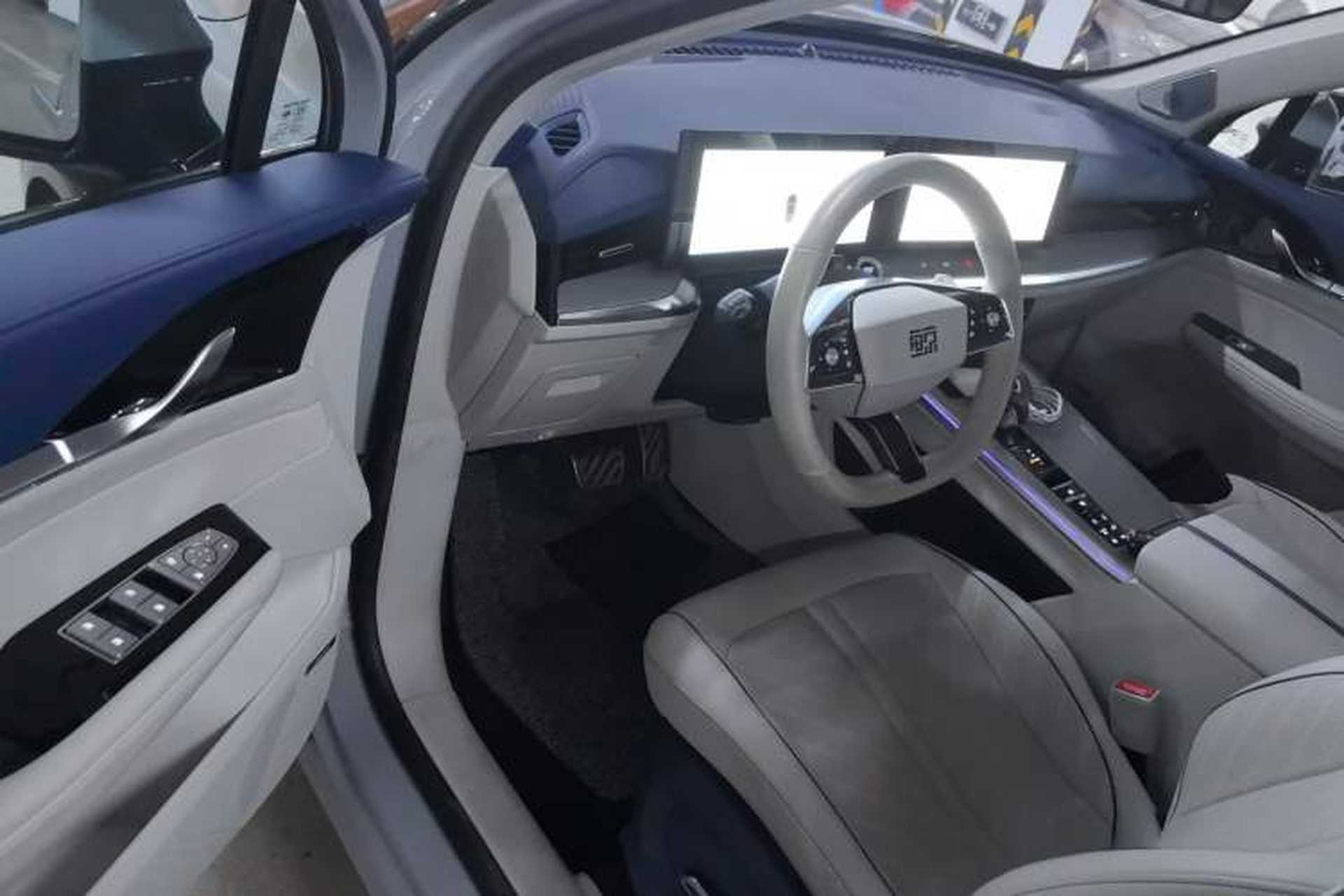 Used Roewe Jing 2022 2.0T Blue Whale Edition Interior 3