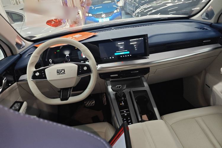 Used Roewe Jing 2022 2.0T Orca Edition Center Console