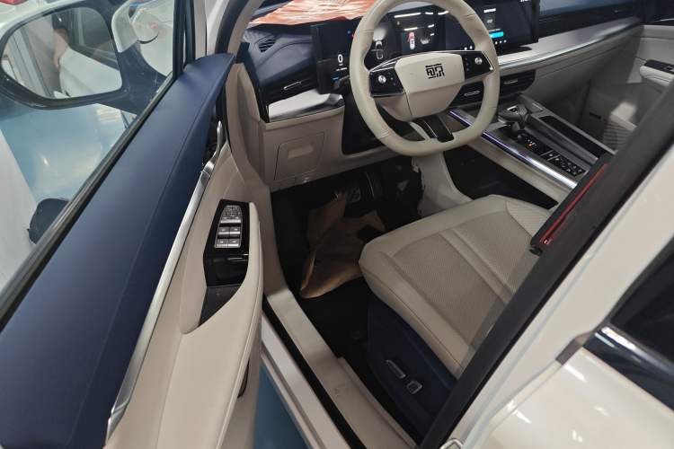 Used Roewe Jing 2022 2.0T Orca Edition Driver Seat