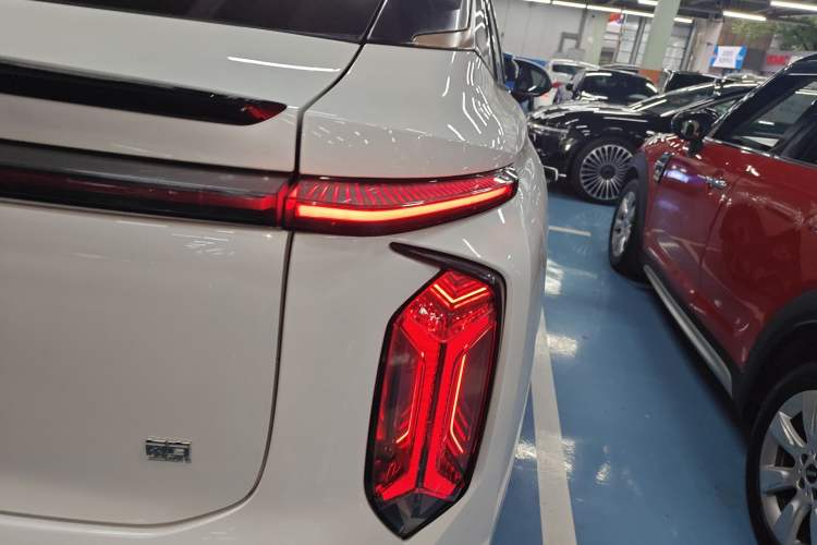 Used Roewe Jing 2022 2.0T Orca Edition Right Rear Taillight
