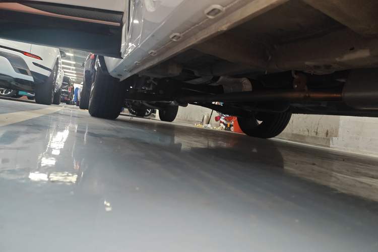 Used Roewe Jing 2022 2.0T Orca Edition Right Side Sill