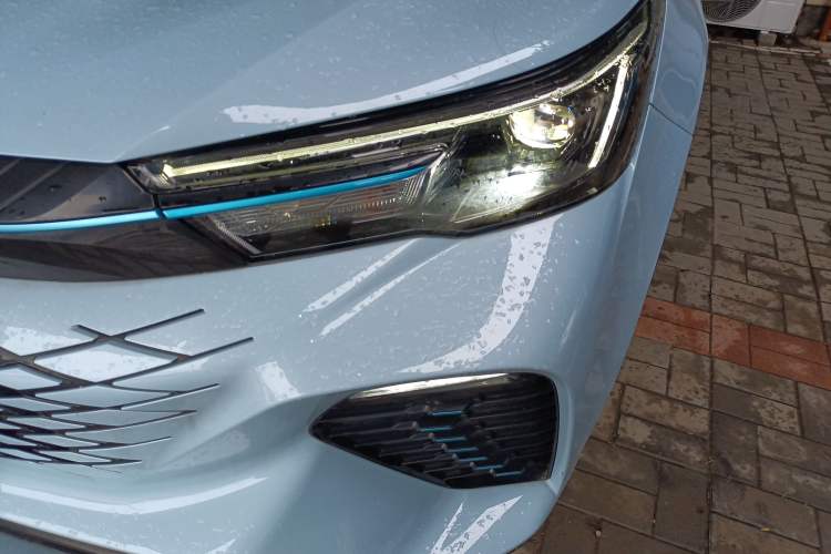 Used Roewe Longmao 2022 1.5L Dynamic Cat Edition Left Front Headlight