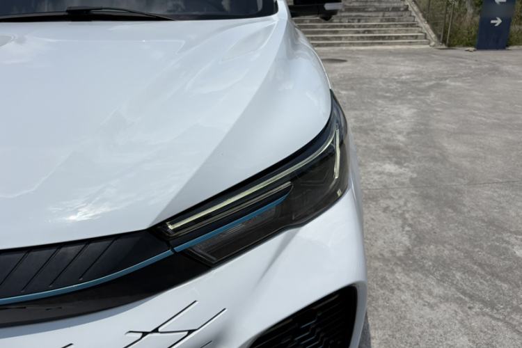 Used Roewe Longmao 2022 1.5L Dynamic Cat Edition Left Front Headlight