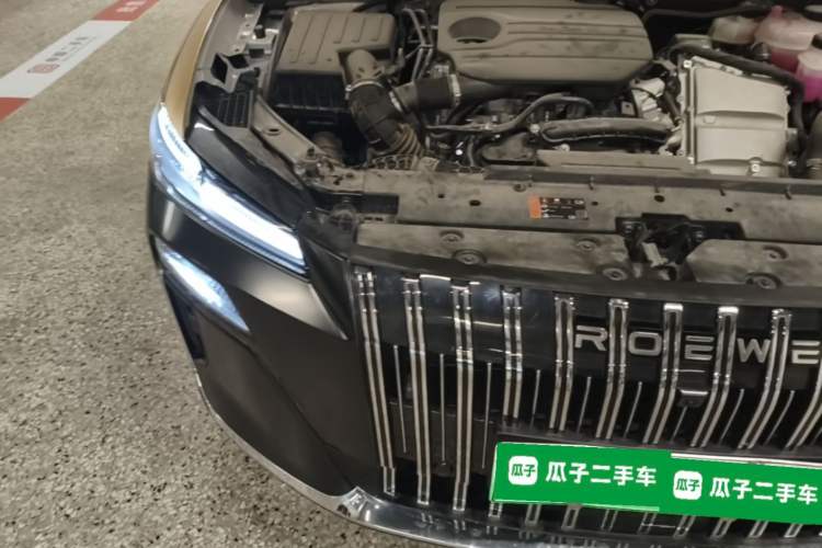 Used Roewe M7 DMH 2025 Model 160km Premium Version Engine Bay Right