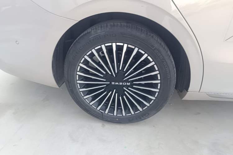 Used Roewe M7 DMH 2025 Model 160km Premium Version Exterior 5