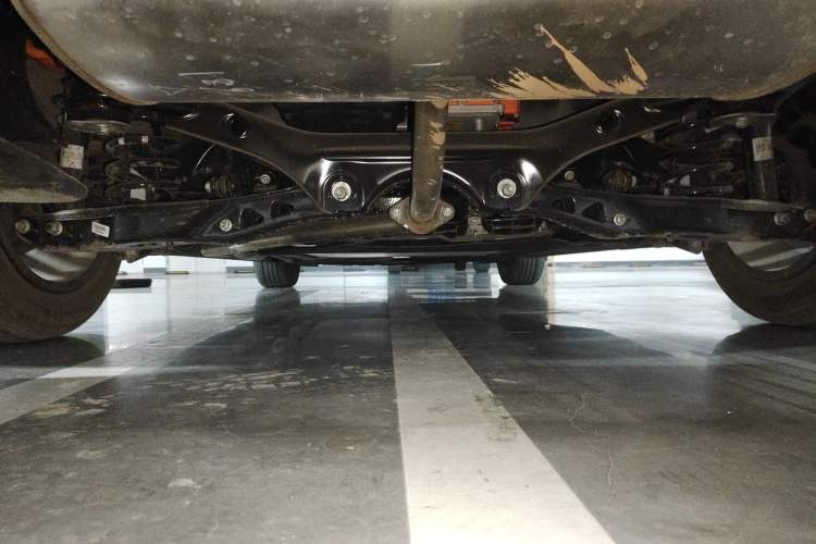 Used Roewe M7 DMH 2025 Model 160km Comfort Version Chassis Rear