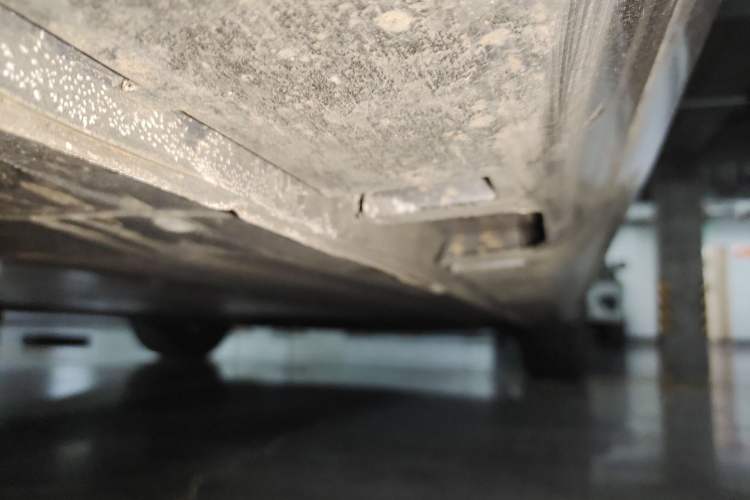 Used Roewe M7 DMH 2025 Model 160km Comfort Version Chassis Rear Right