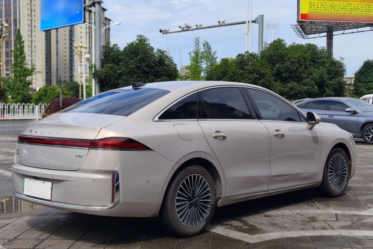 Used Roewe M7 DMH 2025 Model 160km Premium Version Exterior 5