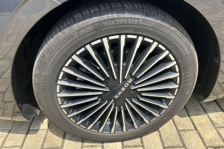 Used Roewe M7 DMH 2025 Model 160km Premium Version Exterior 6