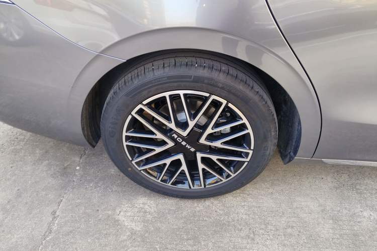 Used Roewe M7 DMH 2025 Model 160km Enjoyment Version Exterior 8