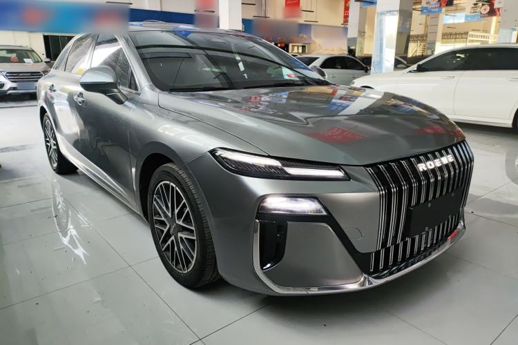 Used Roewe M7 DMH 2025 Model 160km Enjoyment Version Front Right 45 Deg