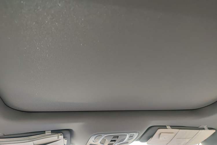 Used Roewe M7 DMH 2025 Model 160km Premium Version Headliner