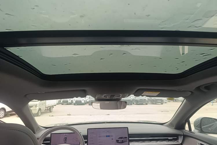 Used Roewe M7 DMH 2025 Model 160km Enjoyment Version Headliner