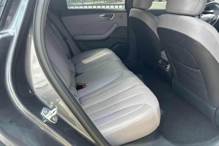 Used Roewe M7 DMH 2025 Model 160km Premium Version Interior 6