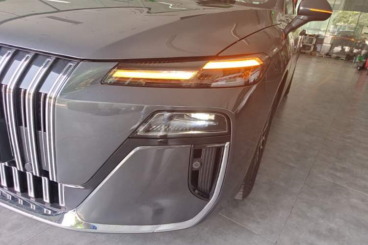 Used Roewe M7 DMH 2025 Model 160km Enjoyment Version Left Front Headlight