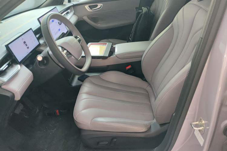 Used Roewe M7 DMH 2025 Model 160km Enjoyment Version Left Front Seat