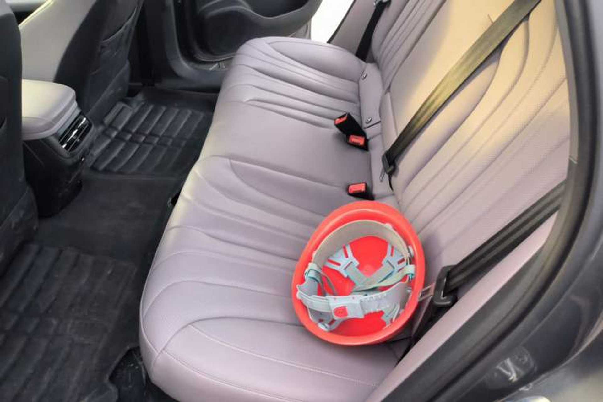 Used Roewe M7 DMH 2025 Model 160km Enjoyment Version Left Rear Seat