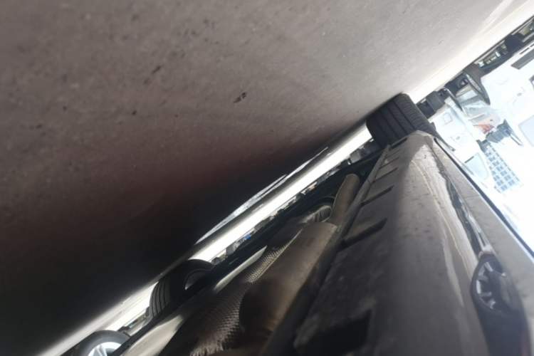Used Roewe M7 DMH 2025 Model 160km Premium Version Left Side Sill