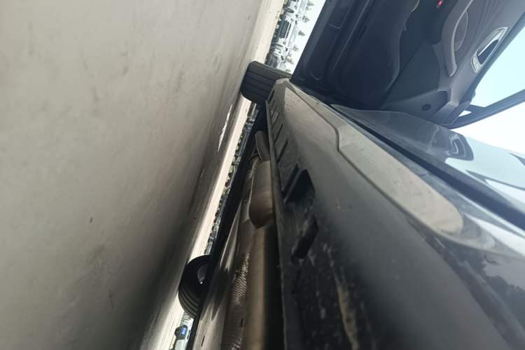 Used Roewe M7 DMH 2025 Model 160km Enjoyment Version Left Side Sill