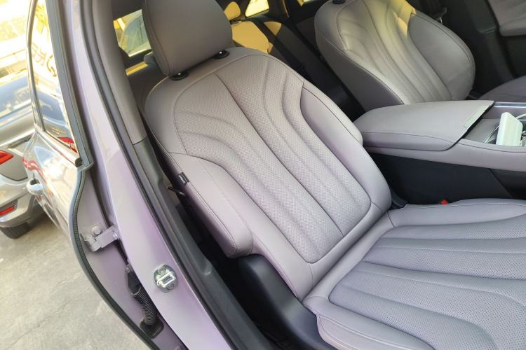 Used Roewe M7 DMH 2025 Model 160km Enjoyment Version Right Front Seat
