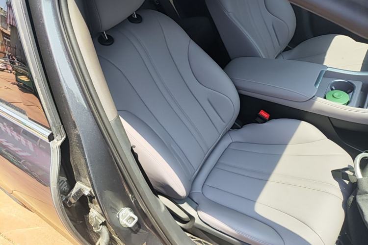 Used Roewe M7 DMH 2025 Model 160km Comfort Version Right Front Seat
