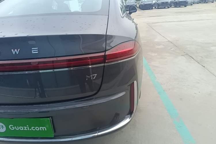 Used Roewe M7 DMH 2025 Model 160km Enjoyment Version Right Rear Taillight