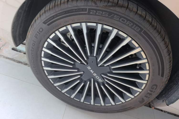 Used Roewe M7 DMH 2025 Model 160km Premium Version Right Rear Wheel Hub