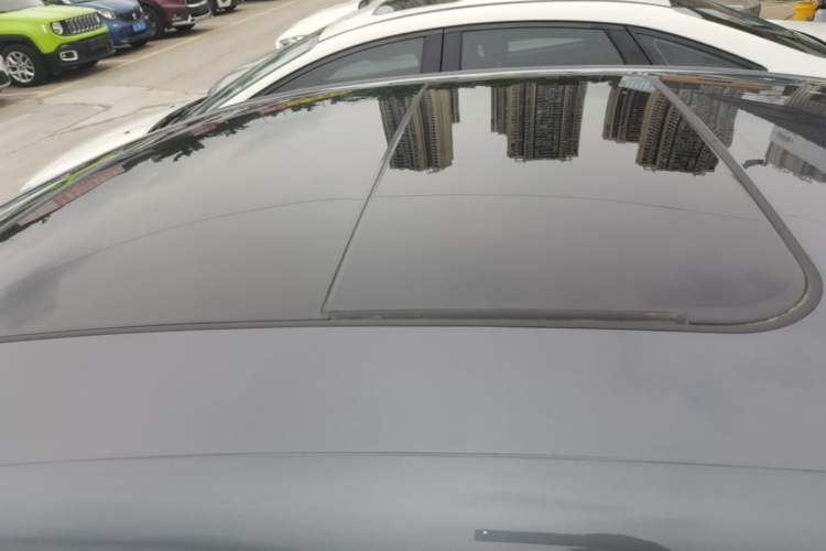 Used Roewe M7 DMH 2025 Model 160km Premium Version Roof