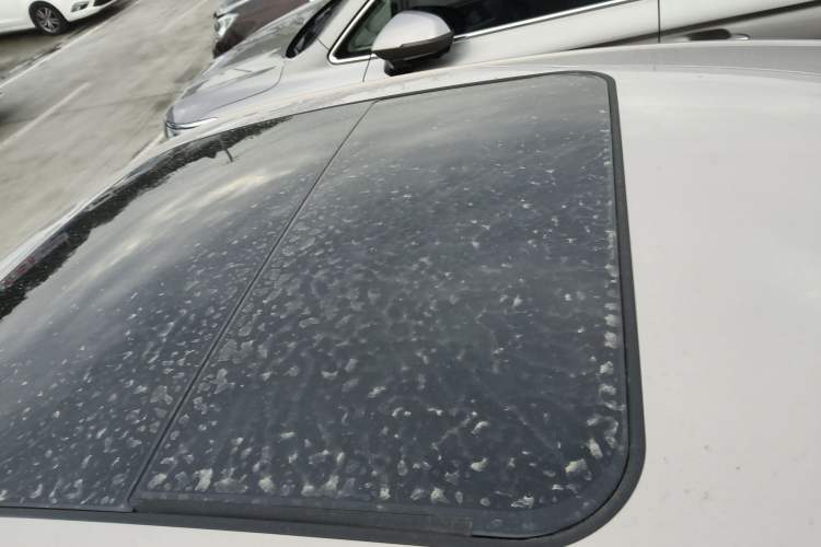 Used Roewe M7 DMH 2025 Model 160km Premium Version Roof