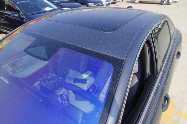 Used Roewe M7 DMH 2025 Model 160km Premium Version Roof