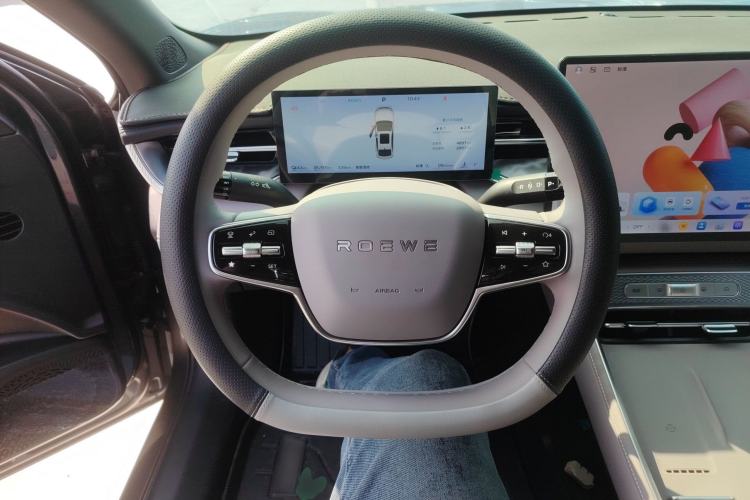 Used Roewe M7 DMH 2025 Model 160km Premium Version Steering Wheel