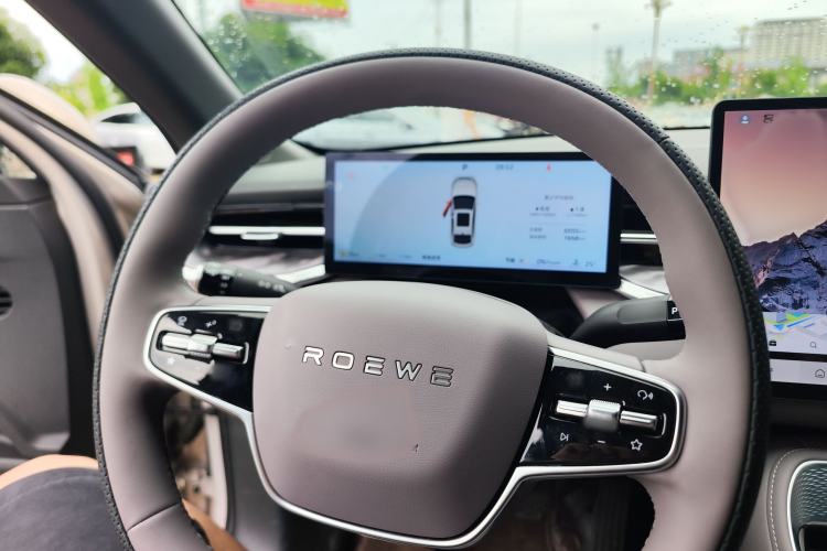 Used Roewe M7 DMH 2025 Model 160km Premium Version Steering Wheel