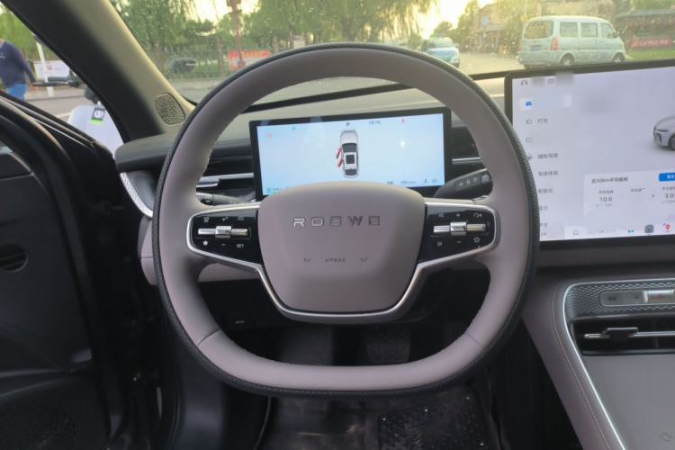 Used Roewe M7 DMH 2025 Model 160km Enjoyment Version Steering Wheel
