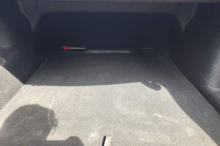 Used Roewe M7 DMH 2025 Model 160km Premium Version Trunk