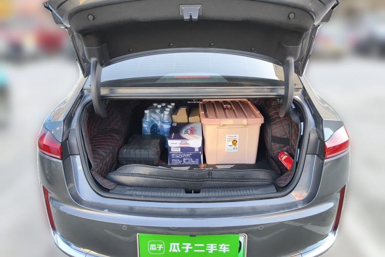 Used Roewe M7 DMH 2025 Model 160km Enjoyment Version Trunk