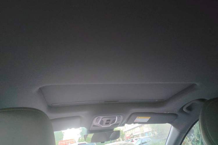 Used Roewe M7 DMH 2025 Model 160km Comfort Version Headliner
