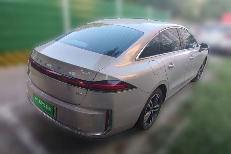 Used Roewe M7 DMH 2025 Model 160km Comfort Version Rear Right 45 Deg