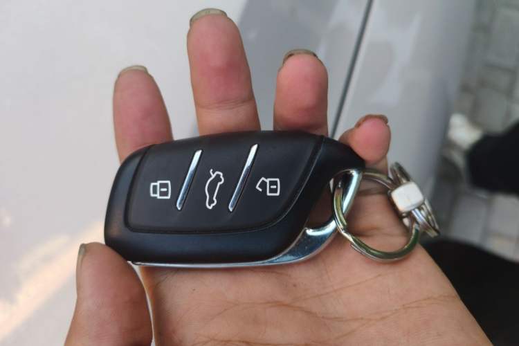 Used Roewe M7 DMH 2025 Model 160km Comfort Version Vehicle Key