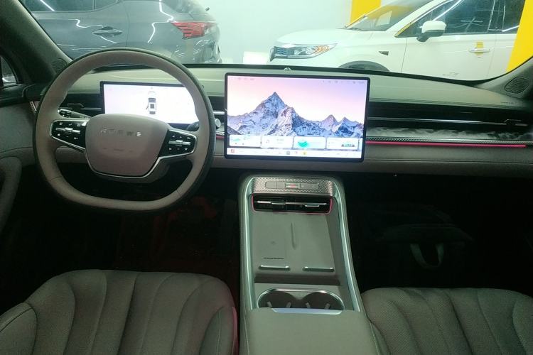 Used Roewe M7 DMH 2025 Model 160km Enjoyment Version Center Console