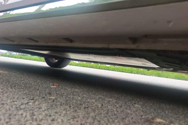 Used Roewe M7 DMH 2025 Model 160km Premium Version Chassis Front Right