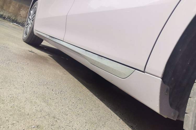 Used Roewe M7 DMH 2025 Model 160km Enjoyment Version Chassis Rear Left